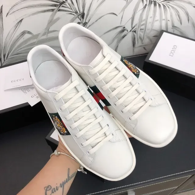 Gucci Ace Tiger Web Stripe White Leather Lifestyle Sneakers 2