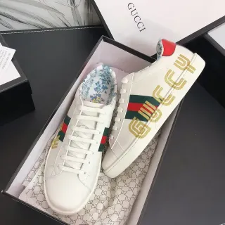 Gucci Ace Blancos con Malla de Oro Floral Forrados Lifestyle Sneakers