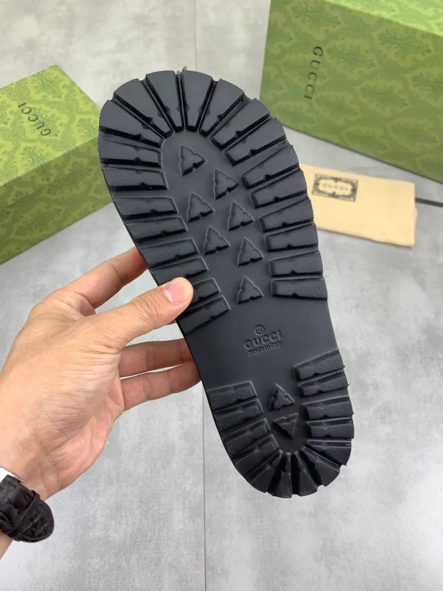 Gucci Bee Web Stripe Slide Slipper 2