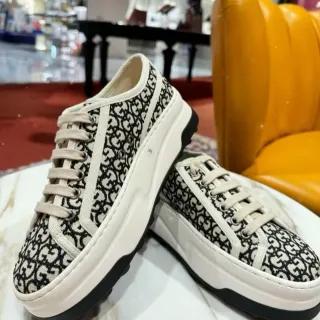Gucci Beige Negro GG Monogram Textil Suela Gruesa Plataforma Zapatillas Lifestyle