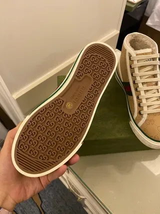 Gucci بيج أخضر GG Monogram كانفاس تفاصيل الشرائط الشبكية حذاء رياضي أسلوب حياة 6