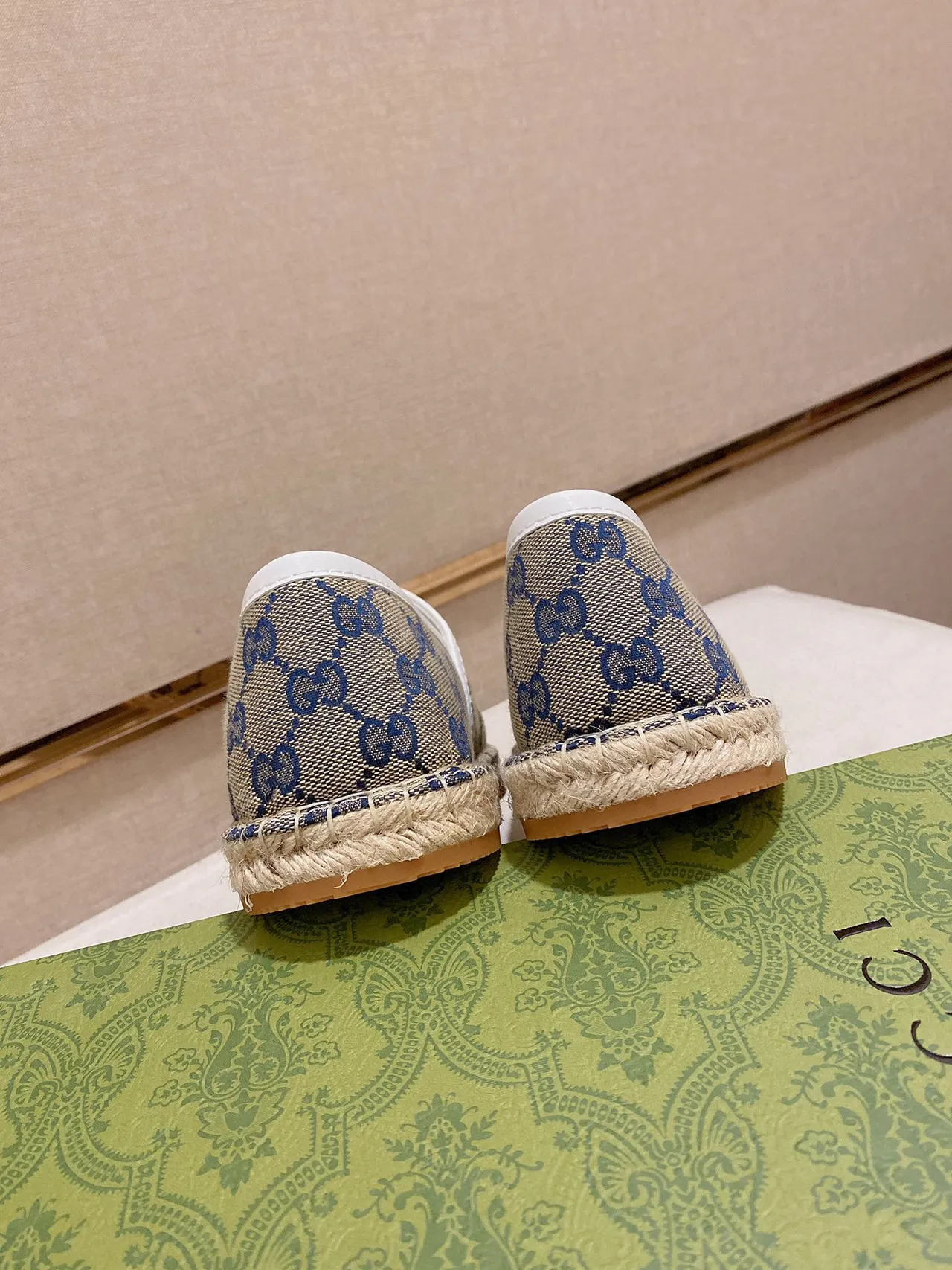 Gucci Beige Navy GG Monogram Canvas Jute-Wrapped Sole Loafer 3