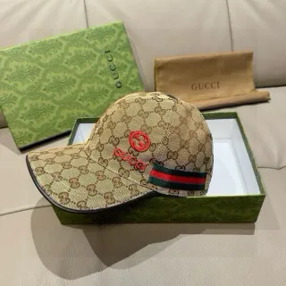 Gucci 米色 红 GG Monogram Canvas Embroidered Interlocking G Baseball Cap