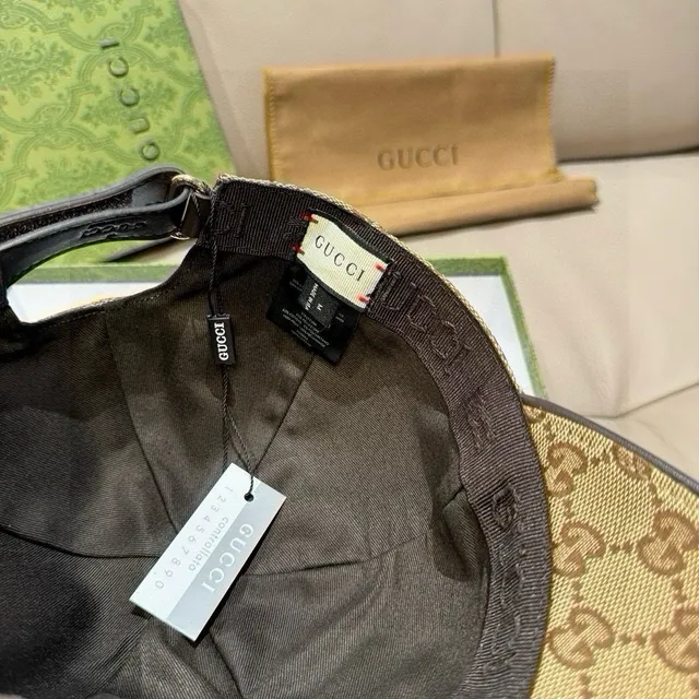 غوتشي بيجي أحمر GG Monogram Canvas Embroidered Interlocking G Baseball Cap 4