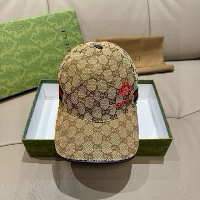 غوتشي بيجي أحمر GG Monogram Canvas Embroidered Interlocking G Baseball Cap 8