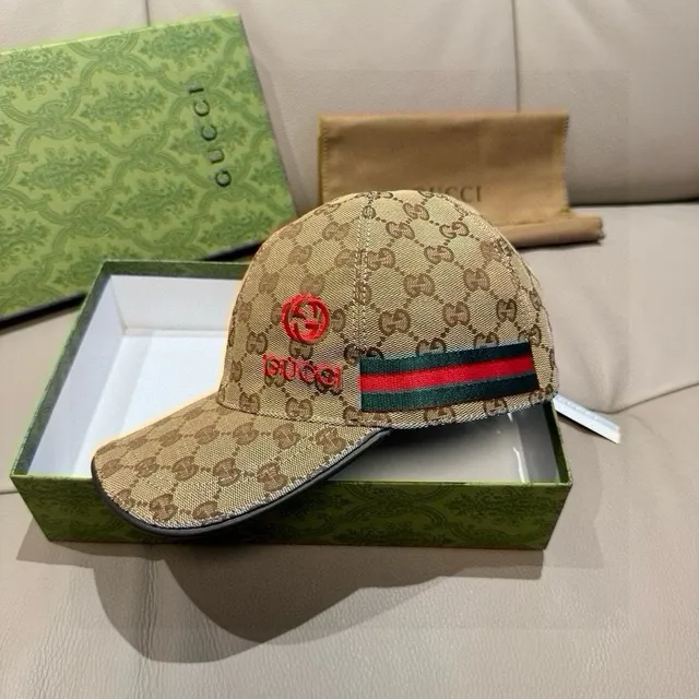 غوتشي بيجي أحمر GG Monogram Canvas Embroidered Interlocking G Baseball Cap 9
