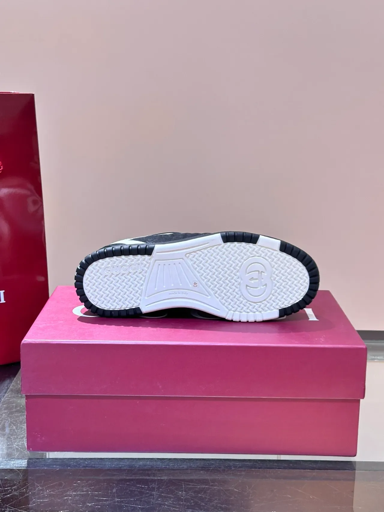 Gucci Black White GG Monogram Canvas Wave Overlay Lifestyle Sneakers 2