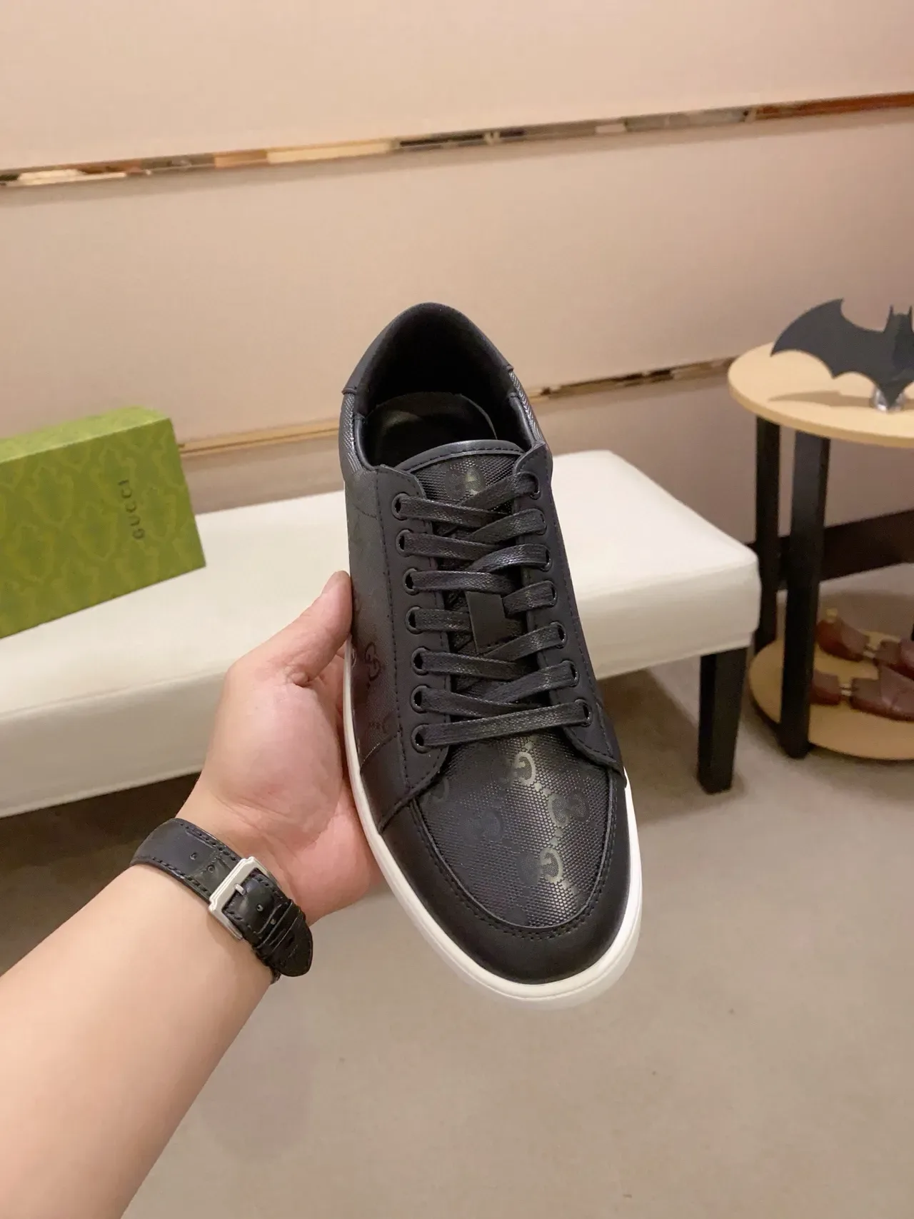 Gucci Sneakers Lifestyle Noir et Blanc avec Monogram Imprimé en Cuir et Maille 5