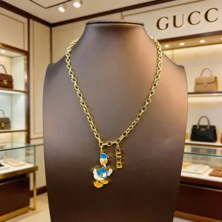Gucci Donald Duck Enamel Charm Gold-Tone নেকলেস