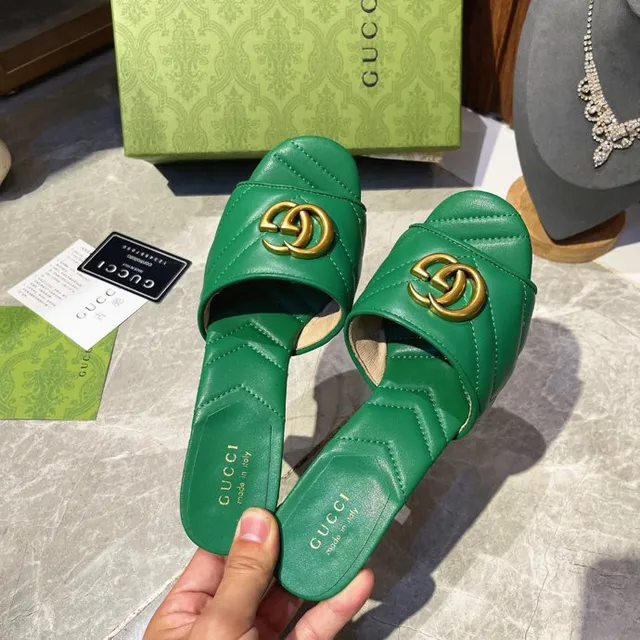 Gucci GG Marmont Vert Doré Matelassé Couture Chevron Double G Horsebit Buckle Sandales Casuales 9