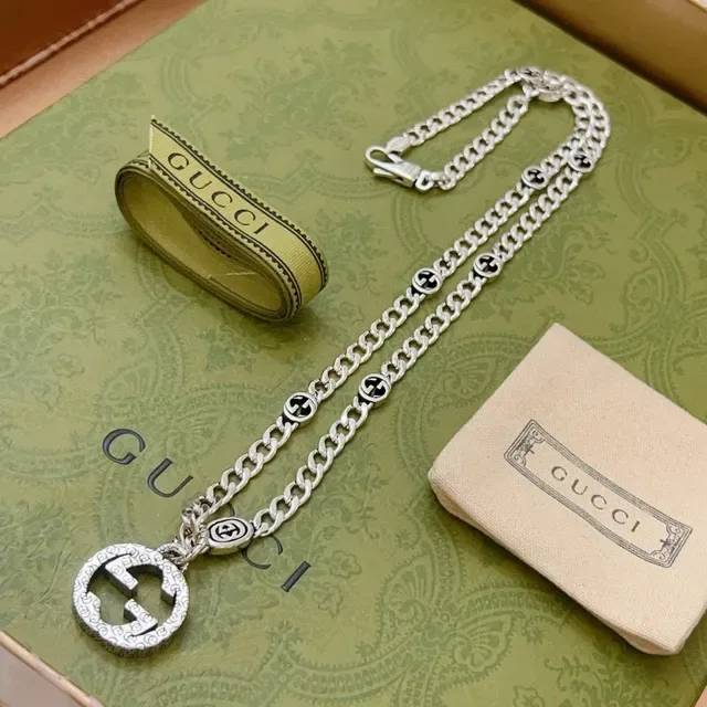 Gucci GG Marmont Interlocking G Crystal Pendant Necklace 4