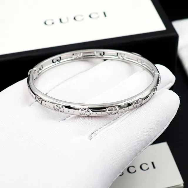 Pulsera Gucci GG Marmont G entrelazada de plata 5