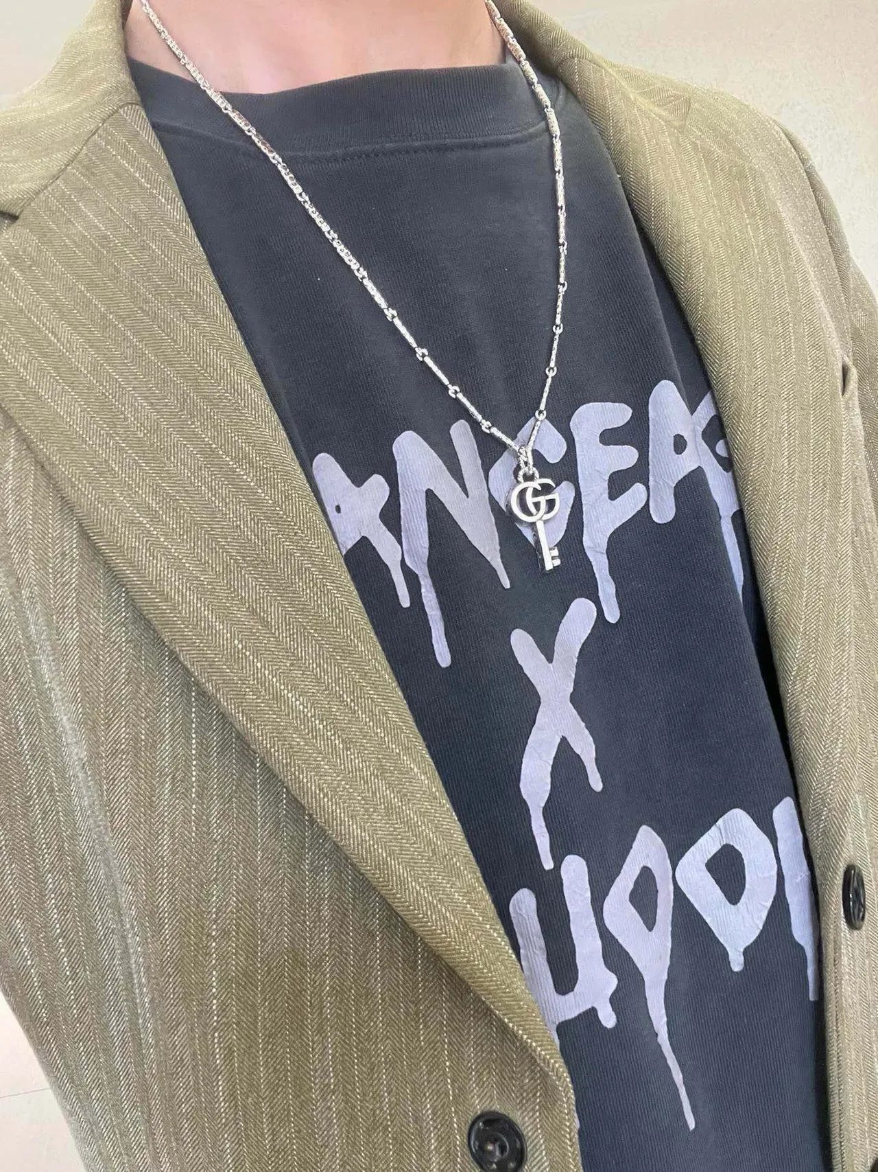 Gucci GG Marmont Collier Pendentif Clé Argenté 9