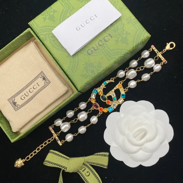 Gucci GG Marmont Bracelet Multicolore en Cristal et Perle 5