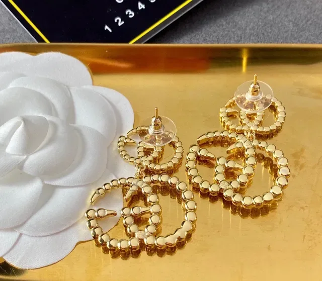 Gucci GG Marmont Pendientes con Perlas y Cristales 8