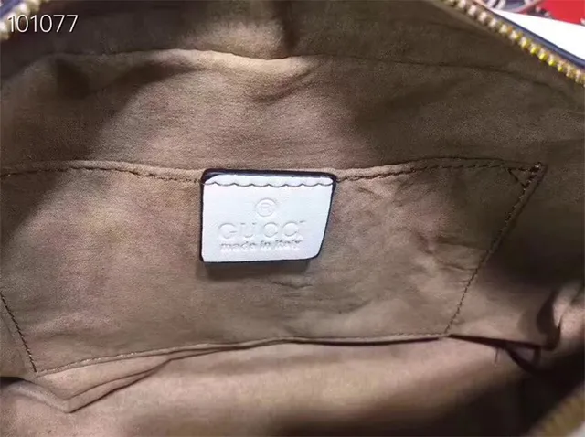 Gucci GG Marmont 绗缝 Chevron 尘粉色链条包 16