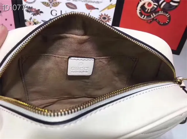 Gucci GG Marmont 绗缝 Chevron 尘粉色链条包 17
