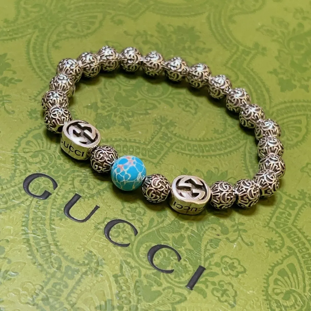 Gucci GG Marmont Pulseira de Metal Filigrana Beadada Prata Azul 9