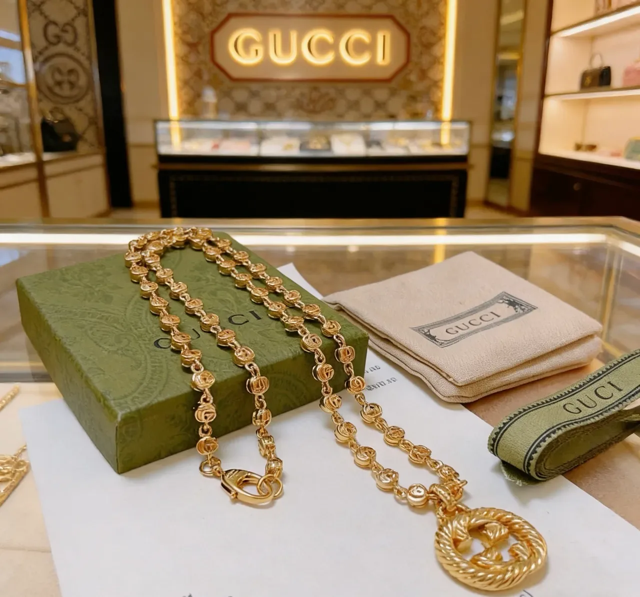 Gucci GG Marmont Twisted Rope-Link Gold-Tone Necklace 4