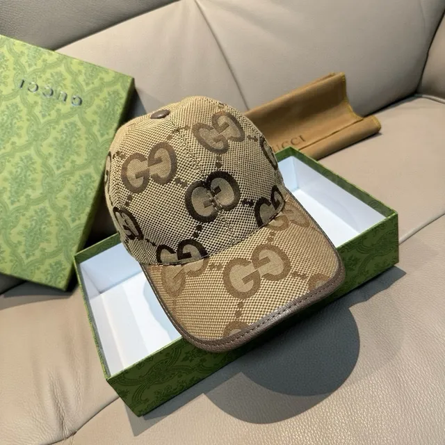 Gucci GG Supreme بيج أسود مونوغرام ستة بانيل بناء كاب بيسبول 2