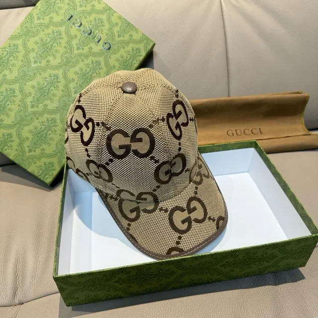 Gucci GG Supreme بيج أسود مونوغرام ستة بانيل بناء كاب بيسبول 6