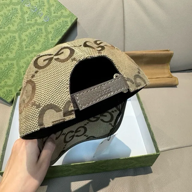 Gucci GG Supreme بيج أسود مونوغرام ستة بانيل بناء كاب بيسبول 7