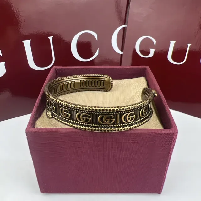 Gucci Gold Silver Interlocking G Motif Rope-Edge Border Bracelet 6