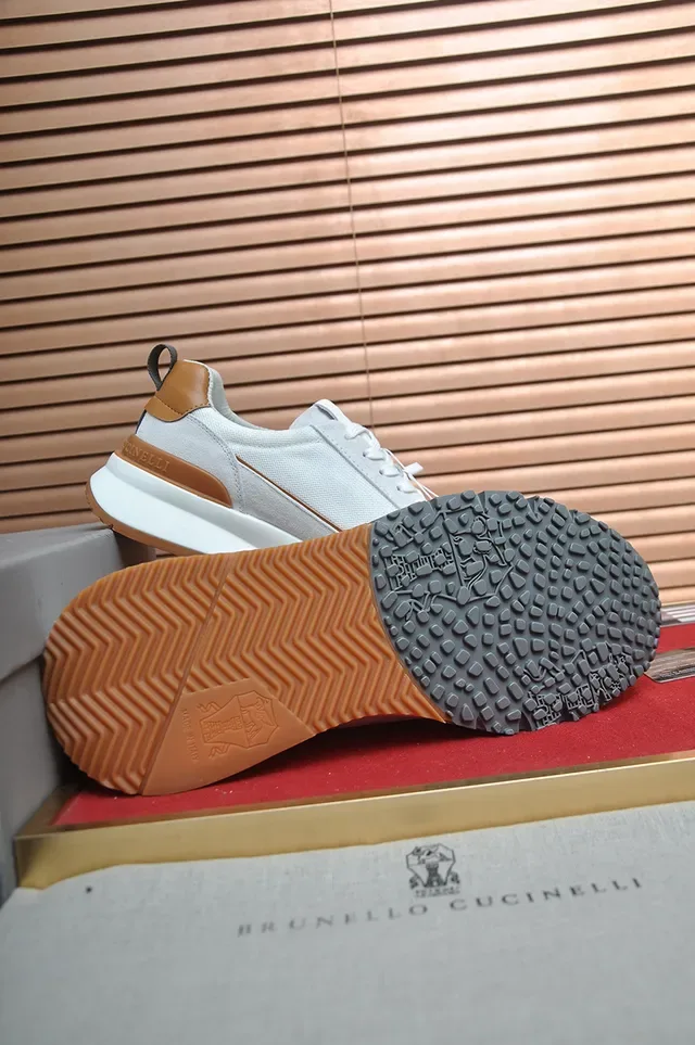Gucci Gray Brown Low-Top Textile-Suede Upper Sneakers 3