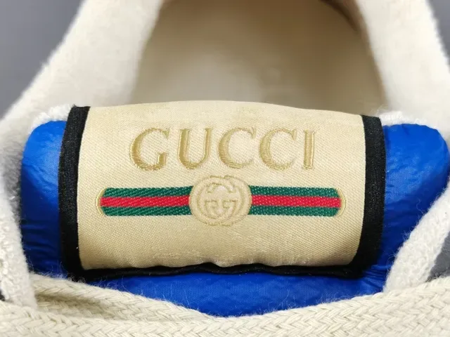 Gucci Gris y Azul Marino Low-Top Mixed-Material Upper Lifestyle Sneakers 5