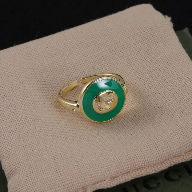 Gucci हरी सोने की वृत्ताकार इनेमेल पेंडेंट Interlocking G Logo नेकलेस 3