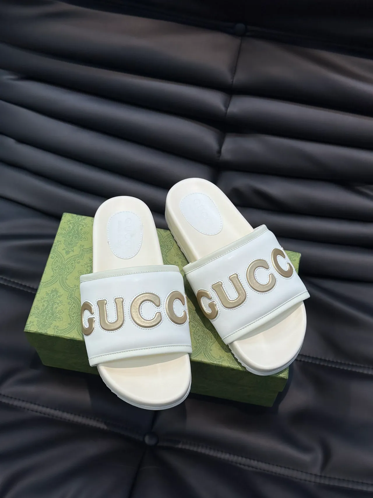 Gucci 绿色 红色 Logo-Strap 模制足床 拖鞋 12