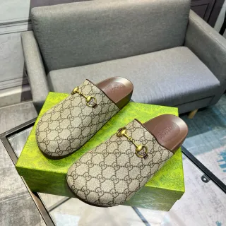 Gucci Horsebit 1955 Beige Brown GG Supreme Lona Hebilla Zapatos Casuales
