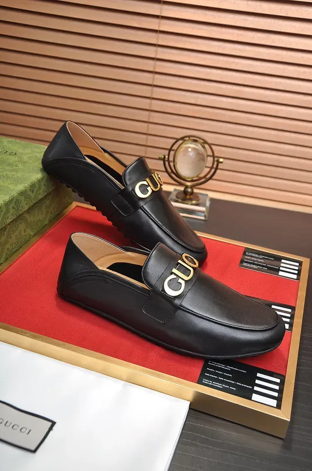 Gucci Horsebit 1955 काली चमड़ी सोने की पट्टी लूफर 5