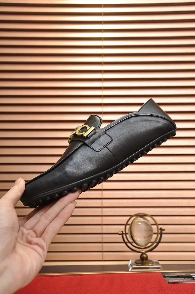 Gucci Horsebit 1955 काली चमड़ी सोने की पट्टी लूफर 6