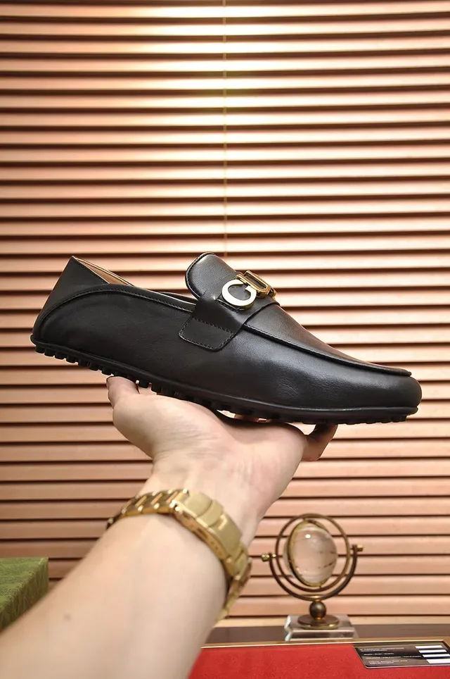 Gucci Horsebit 1955 काली चमड़ी सोने की पट्टी लूफर 8