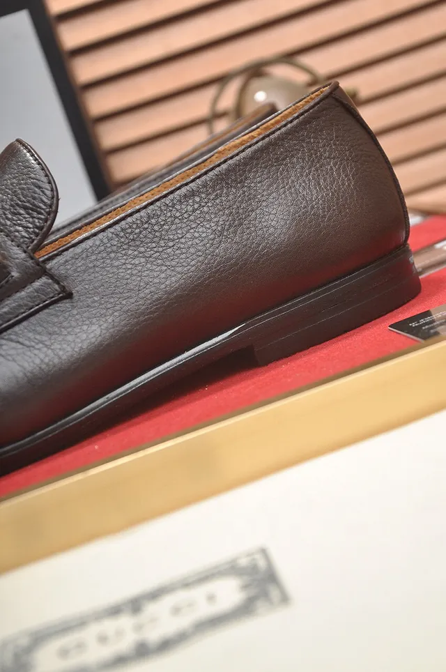 Gucci Horsebit 1955 Brown Pebbled Leather Loafers 9