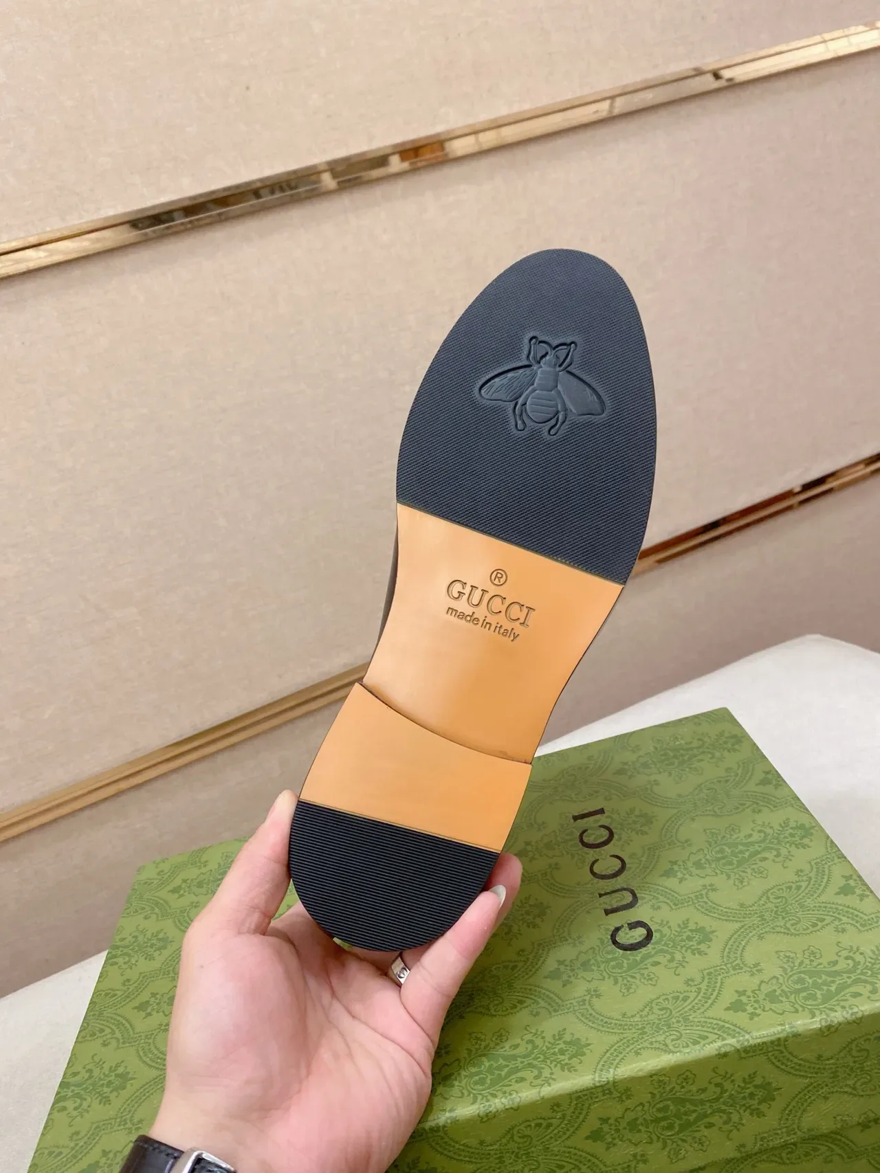 Gucci Horsebit 1955 Embossed GG Mocassim de Couro Preto 3
