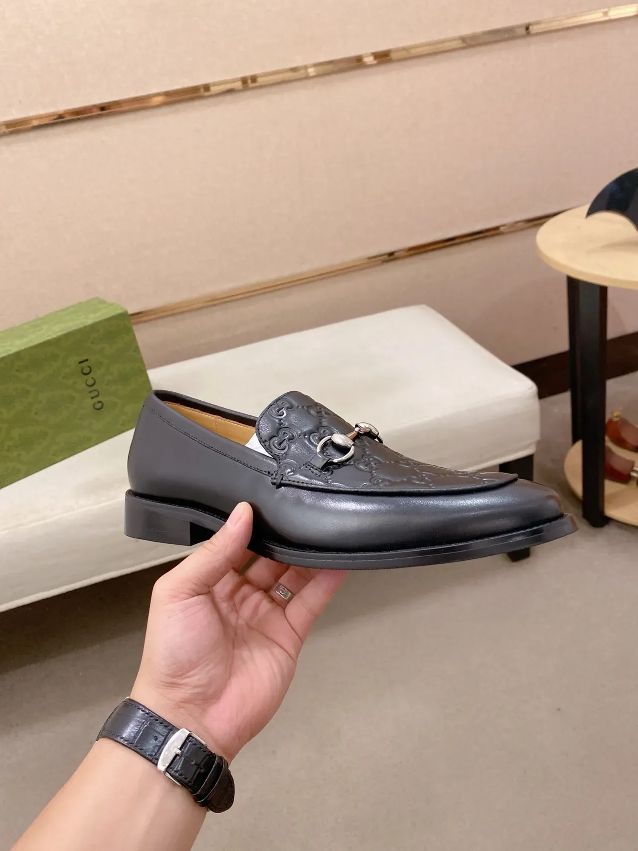 Gucci Horsebit 1955 Embossed GG Mocassim de Couro Preto 5