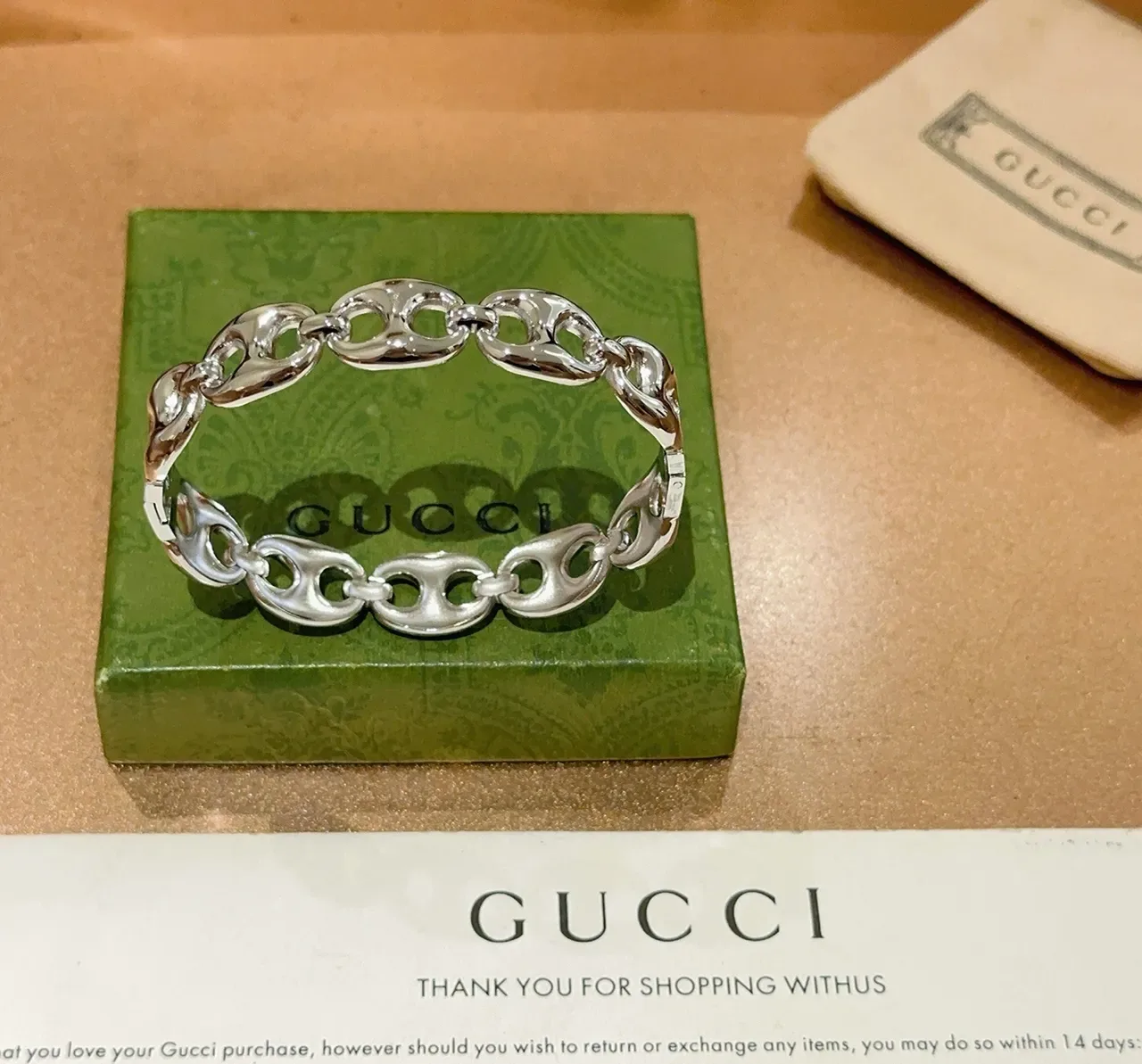 Gucci Horsebit 1955 Polished Silver Interlocking Oval Link Bracelet 9