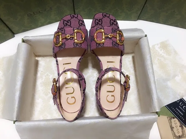 Gucci Horsebit 1955 بنفسجي أسود GG Monogram قماش ناعم لون ذهبي قفل كعب كتلي 5