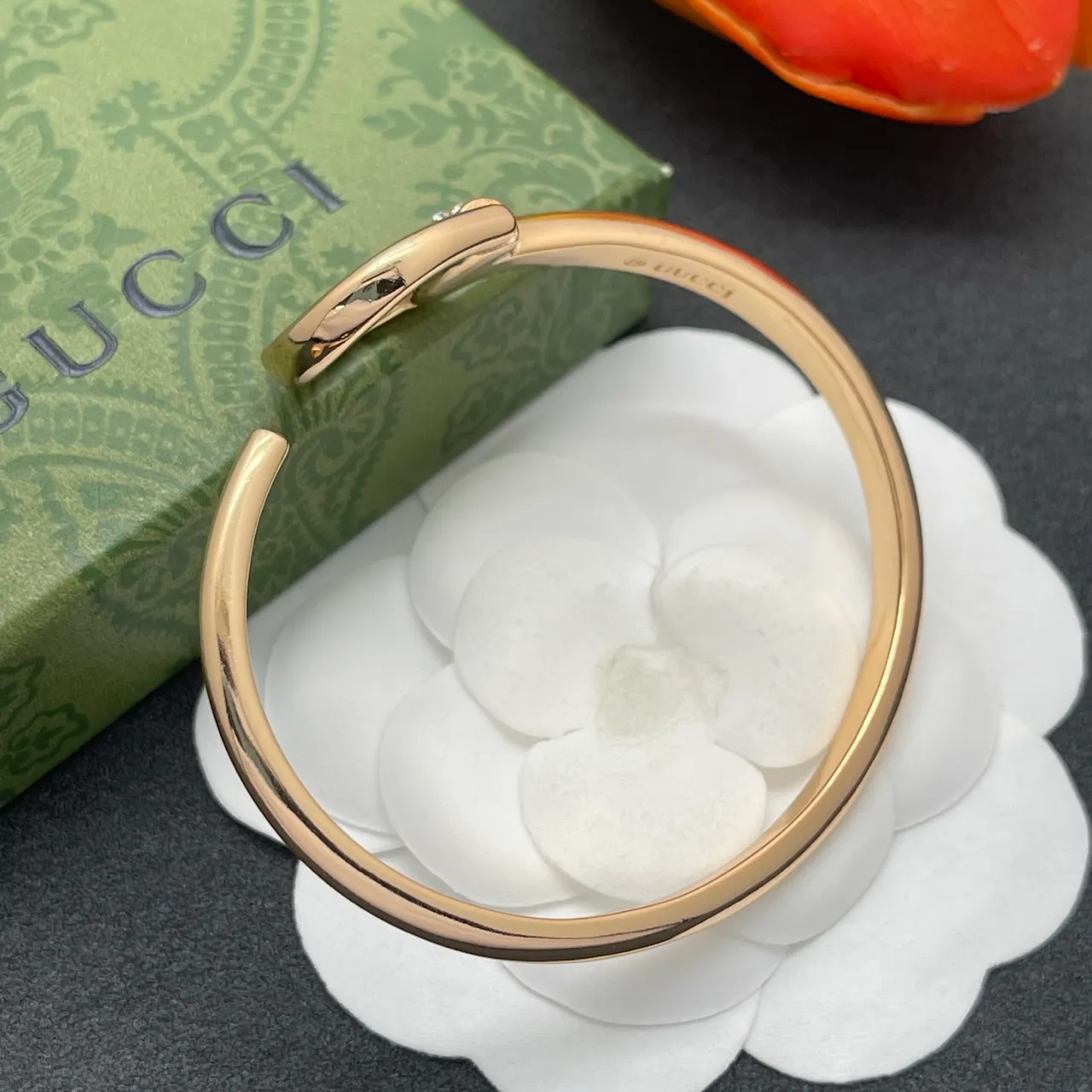 Gucci Horsebit 1955 গোলাপি সোনার টোন পাভে ক্রিস্টাল ব্রেসলেট 5