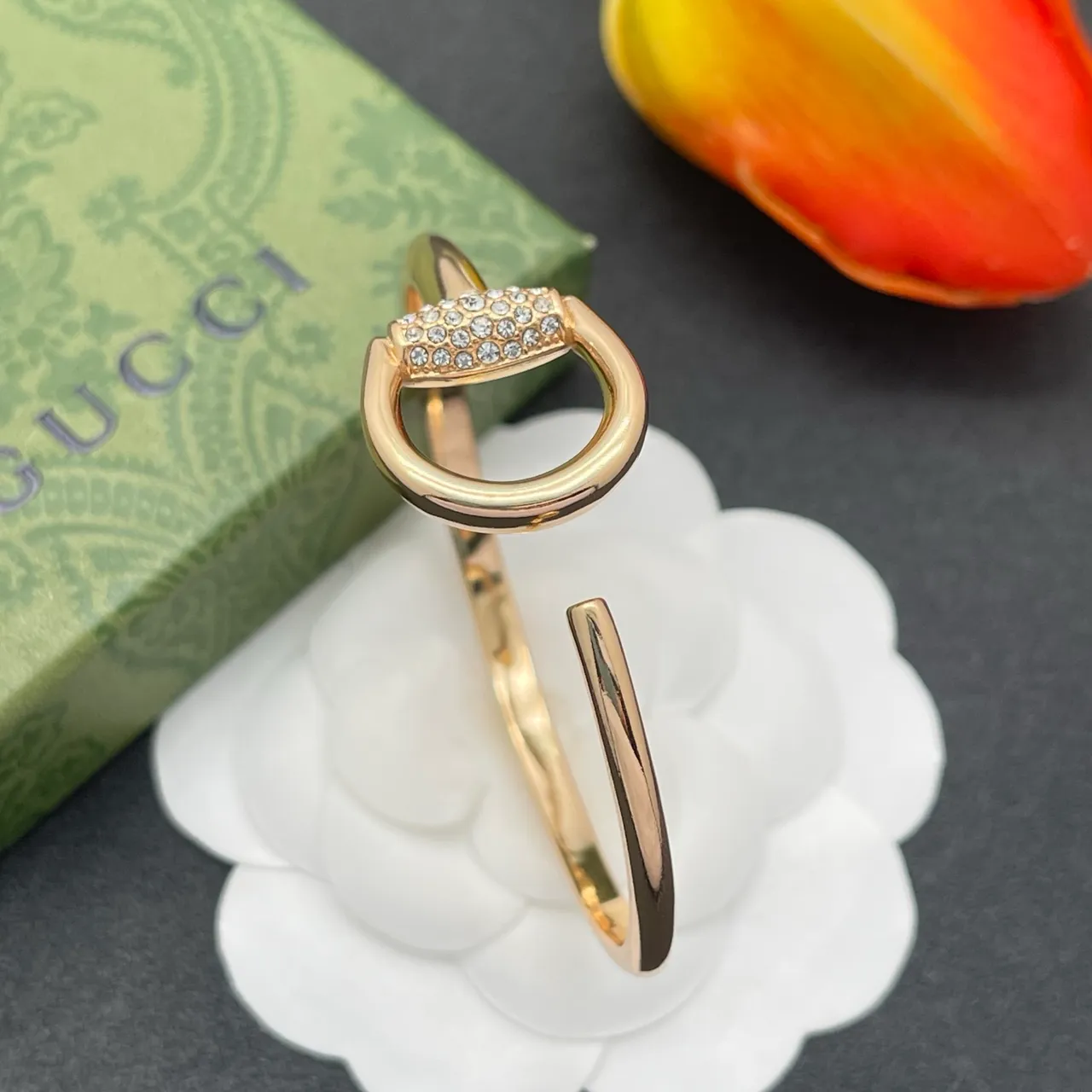 Gucci Horsebit 1955 গোলাপি সোনার টোন পাভে ক্রিস্টাল ব্রেসলেট 6