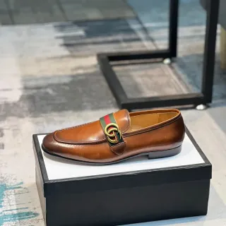 Gucci Horsebit 1955 Cuero Tan Correa Web Loafer