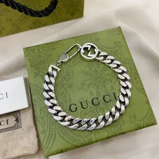Gucci Interlocking G Curb-Link Silver Bracelet