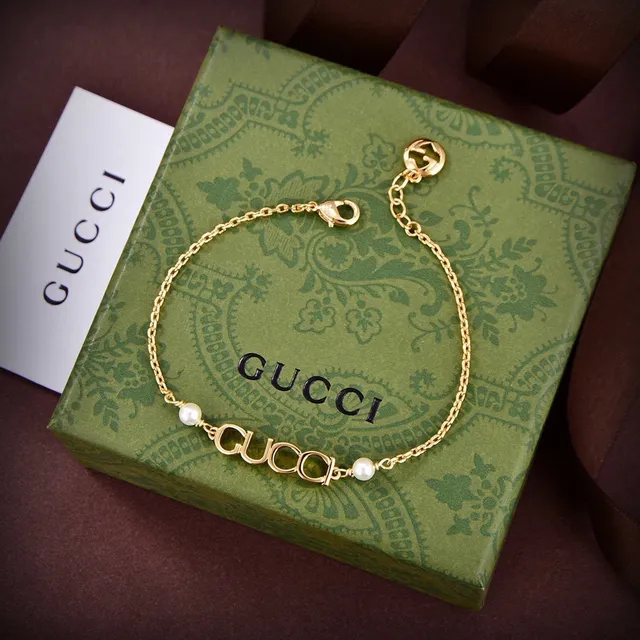 Gucci Logo Chain সোনালি সাদা মুক্তা এক্সেন্ট মালা 2