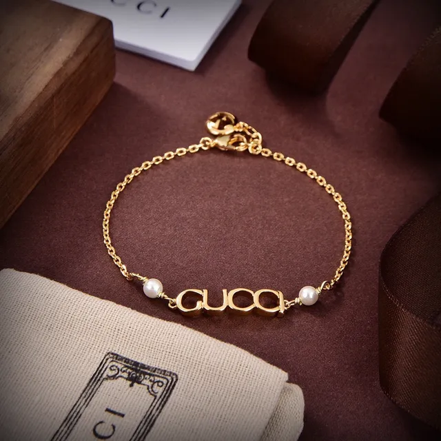 Gucci Logo Chain সোনালি সাদা মুক্তা এক্সেন্ট মালা 4