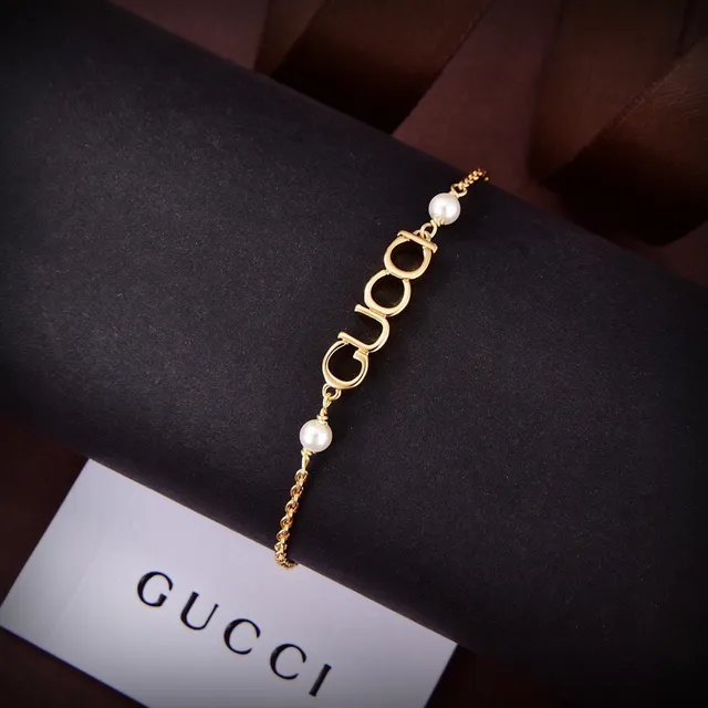 Gucci Logo Chain সোনালি সাদা মুক্তা এক্সেন্ট মালা 5
