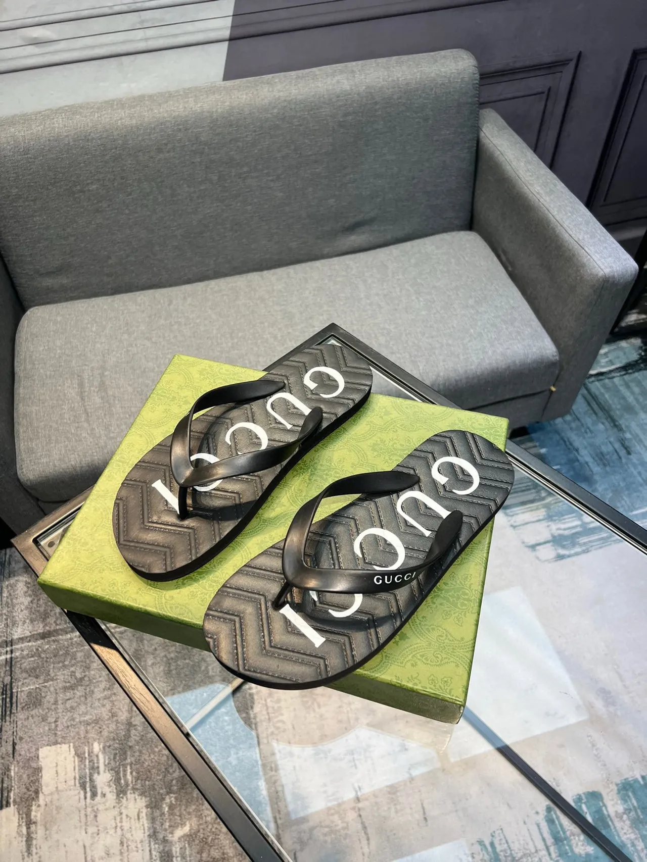 Gucci Logo-Print Zapatilhas Pretas 3