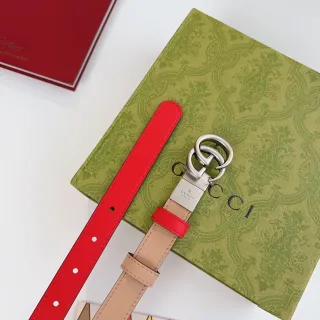 Gucci Ophidia Double G Interlocking Buckle ceinture en cuir rouge et beige