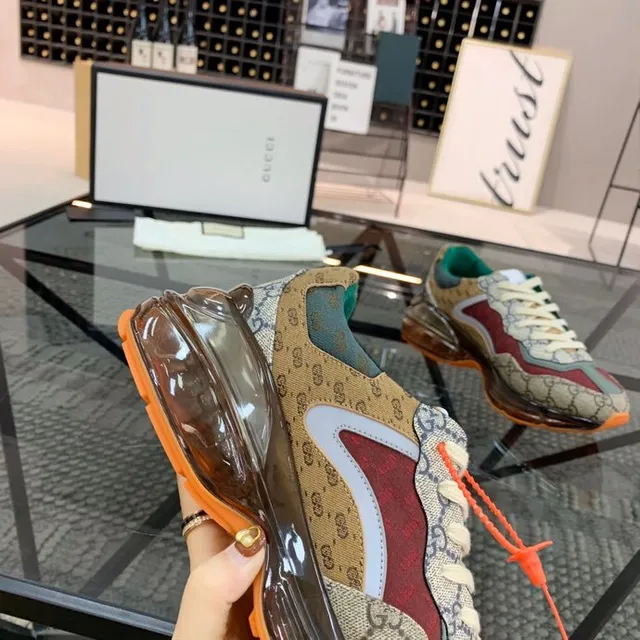 Gucci Rhyton বেইজ লাল সবুজ কমলা চাঙ্কি স্নিকার 2